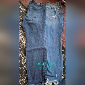 Judy Blue Straight Leg Jeans in Medium & Light Blue Washes